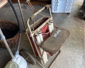 VINTAGE GOLF PULL CART