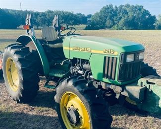 John Deere 5200 Tractor