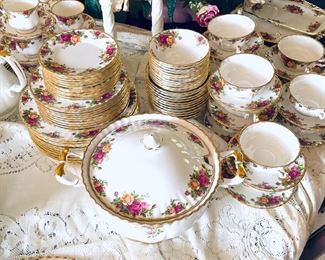 Royal Albert Old Country Roses China