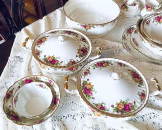 Royal Albert Old Country Roses China