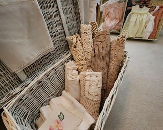Vintage Lace and Linens