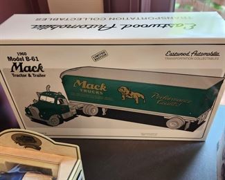 Model Mack Truck 