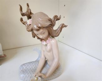 Lladro Mirage Mermaid with Pearl