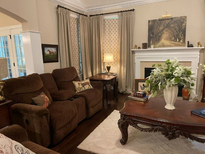 Estate Sale in Summerville. starts on 4/22/2023