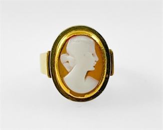 Fine 14K Yellow Gold Antique Carved Shell Cameo Ring Size 7.5