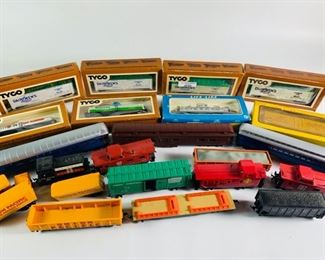Tyco, Life-Like, AHM, Mantua and More Vintage Model Train Cars - Eight in Original Boxes, Eleven Individual Cars and One Marx New Haven 1621 Engine