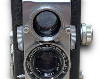 Vintage Ansco Automatic Reflex Twin Lens TLR Camera with A f/3.5 83mm Lens 