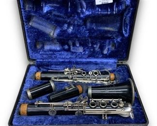 
Vintage Bundy Resonite Selmer Clarinet w/ Hard Case