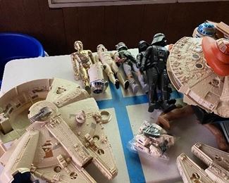 I think the owner of the house took the Boba Fett.