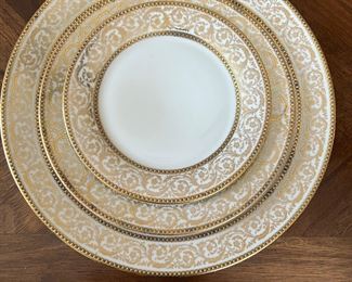 Bavaria  Tirschenreuth China Gilt Floral Border Bone Creamy White ~~~ Elegant