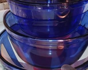 Cobalt blue Anchor Hocking nesting bowls