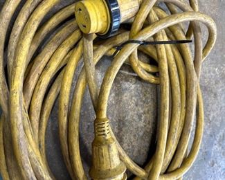 Heavy Duty Twist Lock Extension Cord 