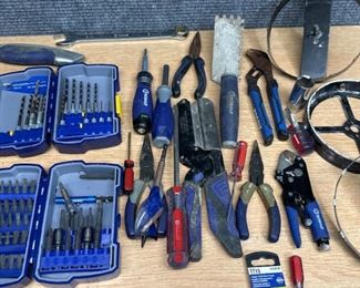 Assorted Kobalt items 