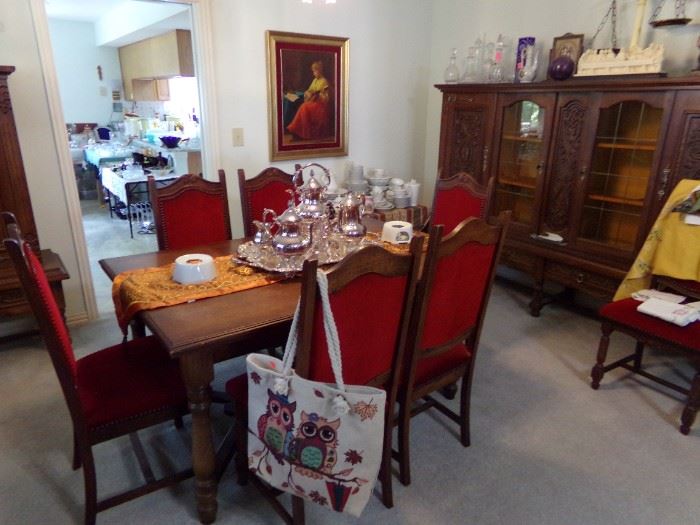 SPECTACULAR ROLLING OAKS ESTATE SALE starts on 4/13/2023