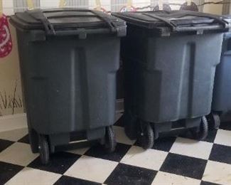 Sturdy trash cans