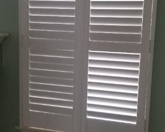 Plantation shutters