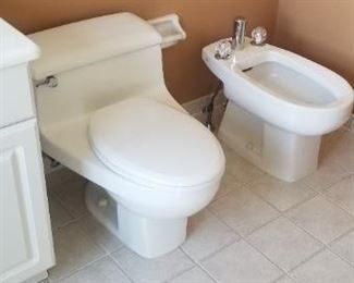 Toilet and bidet