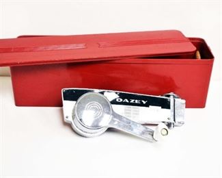 Vintage Dazey Can Opener