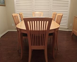 Birchwood table and 6 Chairs 
