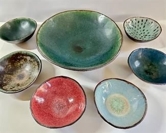 Hand Thrown Salad Bowl With 6 Salad Bowls By Greenwich House Pottery
Lot #: 22