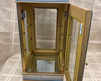 LOT 009- Faux marble topped carved display box 21in tall and 9.5in by 9.5in $75