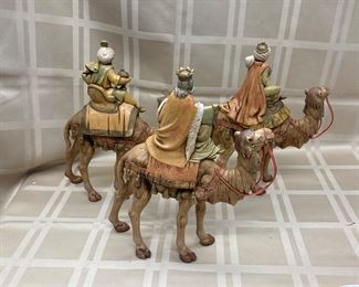 LOT 017- 1983 Fontinini 12in Wise Men $125