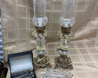 LOT 020- Pair of vintage glass lamps with etched shades and prisms. 20 inches tall. $55