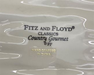 LOT 023- A trio of Fitz and Floyd Country Gourmet $65