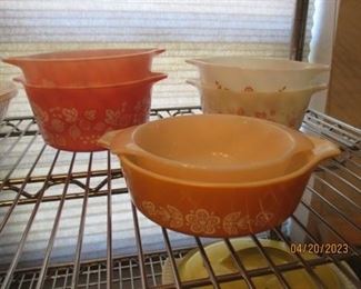 Pink Gooseberry Pyrex, bakeware and bowls w/ lids
