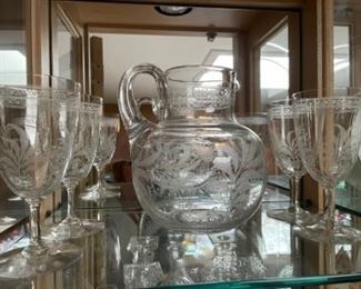 Pitcher w/ 4 matching etched goblets