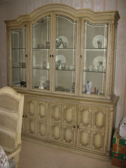 Large china cabinet   BUY IT NOW $ 165.00