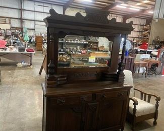  BUFFET WITH MIRROR 60X19X7FT