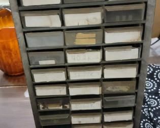 hardware organizer 
