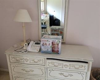 4 PC BEDROOM SET $ 295.00 QUEEN BED $ 80.00