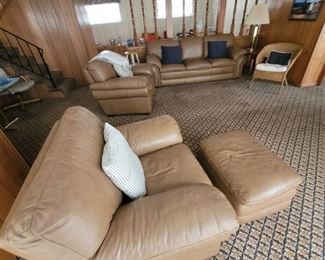 4 PC leather .sofa set 300.00  FOR ALL PRIOR PURCHASE AVAILABLE 