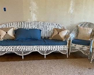 Vintage Wicker set