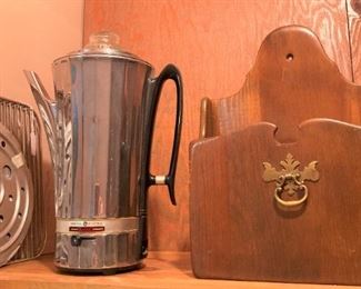 Vintage General Electric coffee pot; maple napkin toys