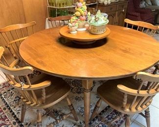 Maple dining table & chairs