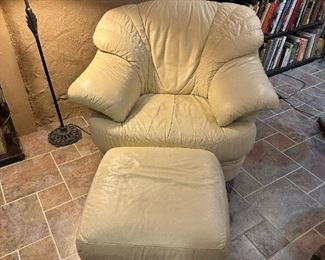 NATUZZI Leather Armchair with Ottoman