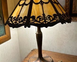 Antique BRADLEY & HUBBARD 6 Panel Caramel Slag Glass Lamp