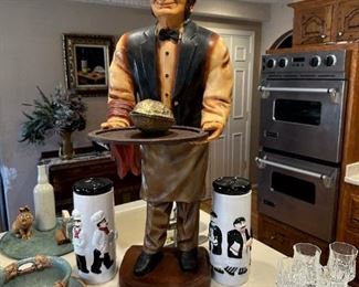 Butler / Waiter with Serving Tray Statue