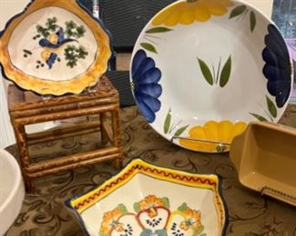 Hand Painted La Primula Daisy Floral Yellow & Blue Bowl