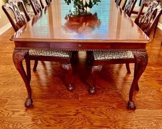 Dining room table with 8 chairs