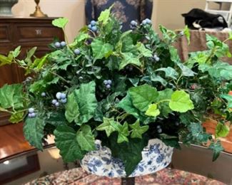 Custom arrangement by Annette