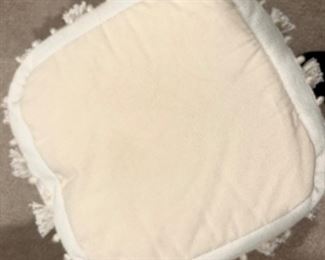 22” Sq x 10”h pillow Footrest$18