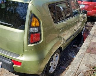2010 Kia Soul, Alien Green color
