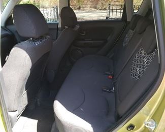 2010 Kia Soul, Alien Green color
