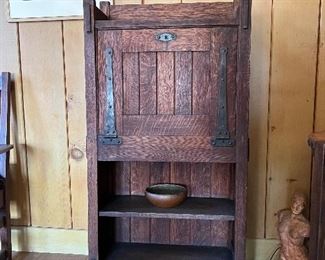 Gustav Stickley Writing Desk #518 in situ. 