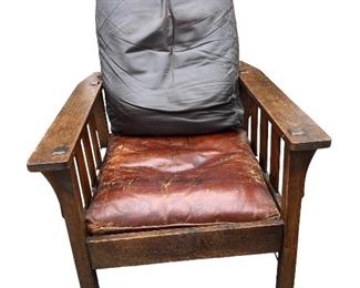 Lifetime Morris Chair #573- 3 Slats Under Arms