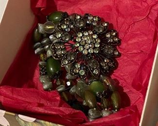 Green Stone Floral Bracelet